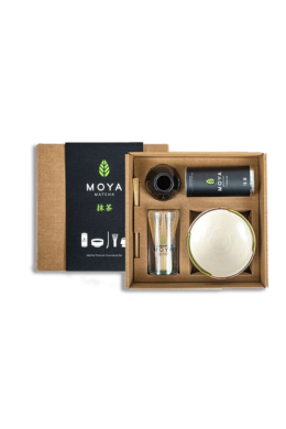 Coffret de cérémonie avec du matcha Aki