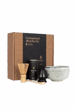 Coffret de cérémonie avec du matcha Kiri