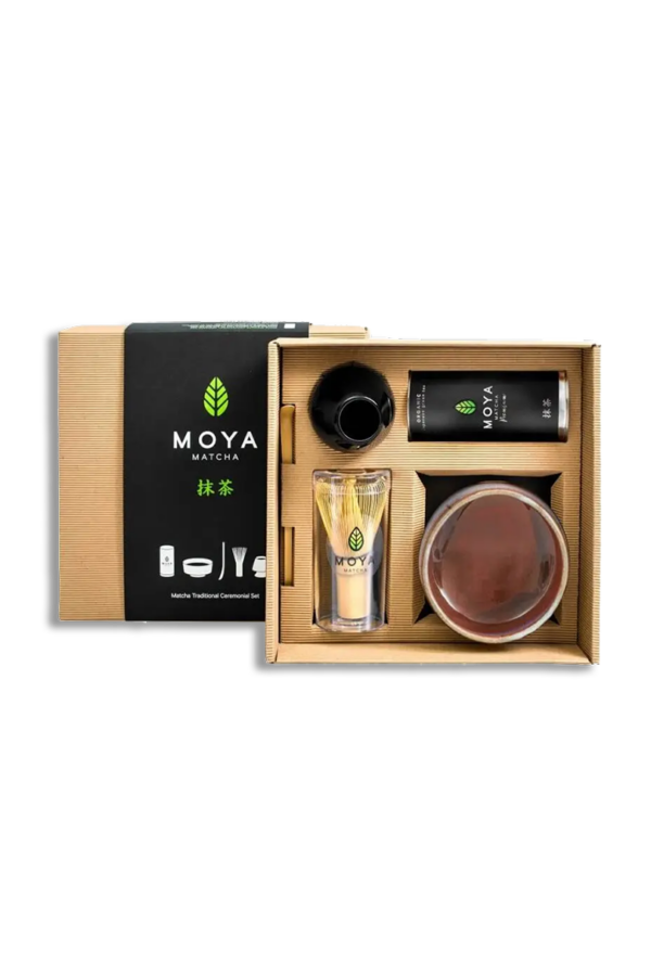 Coffret de cérémonie avec du matcha Kinbo