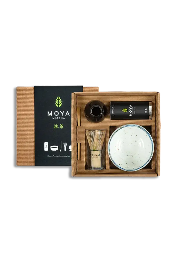 Coffret de cérémonie avec du matcha Kiri