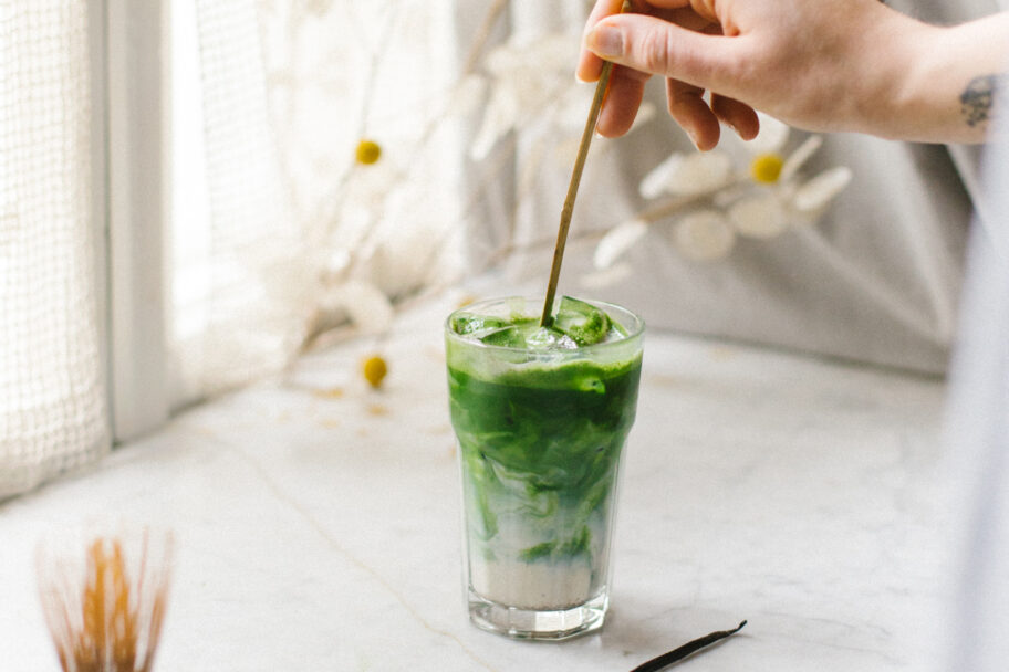 Matcha ice latte à la vanille