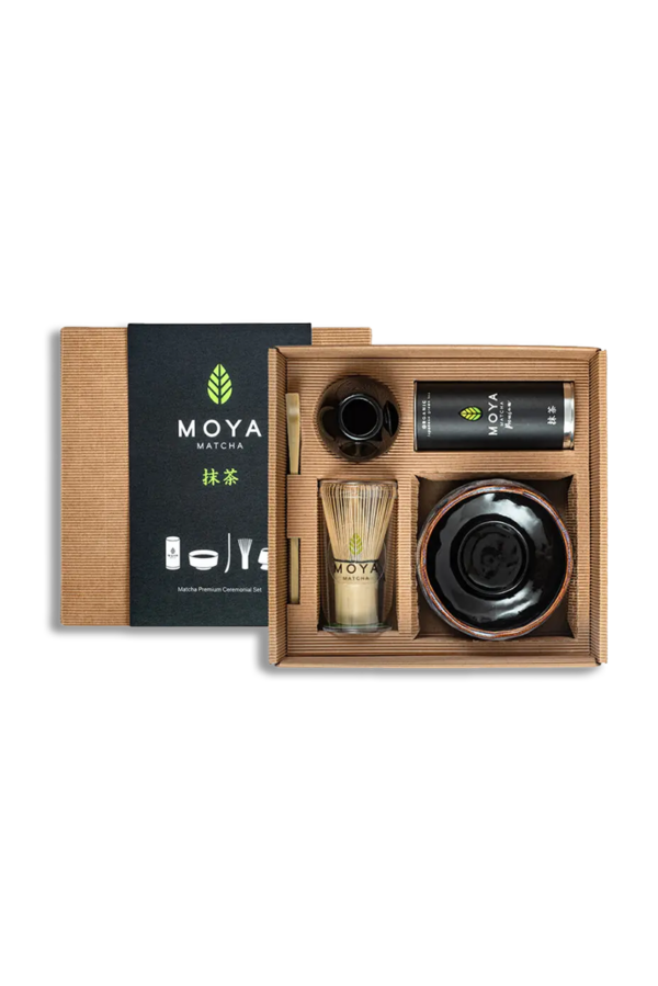 Coffret de cérémonie avec du matcha Sumomo