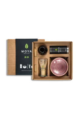Coffret de cérémonie avec du matcha Botan