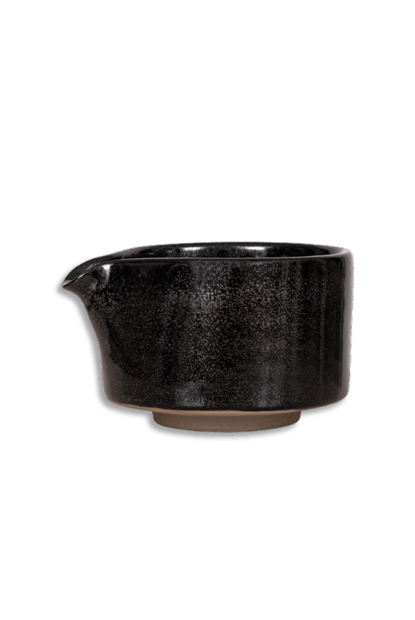 Matchawan Yuro bol à matcha avec bec verseur