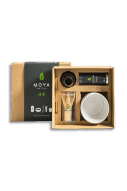 Coffret de cérémonie avec du matcha Fuyu