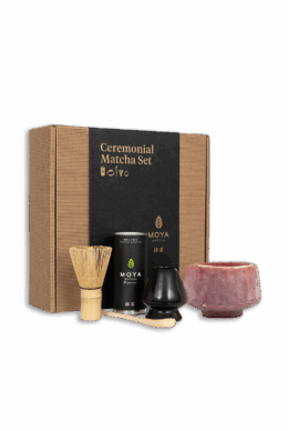 Coffret de cérémonie avec du matcha Botan