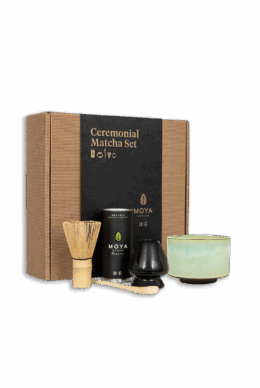 Coffret de cérémonie avec du matcha Haru