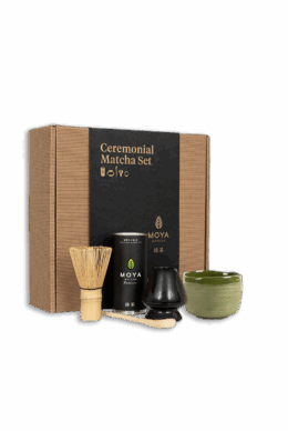 Coffret de cérémonie avec du matcha Midorinami